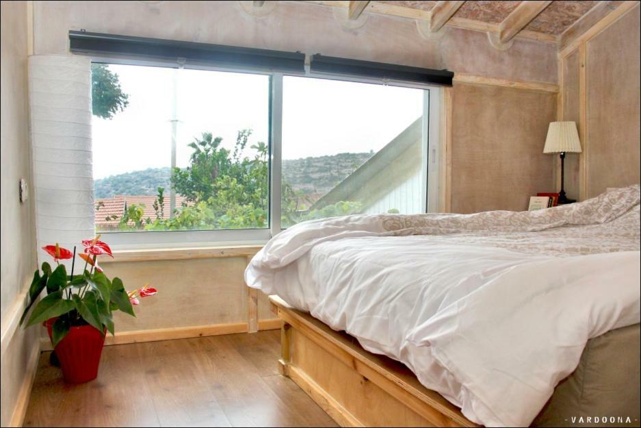 Vitals On The Mountain In Katzir Exterior foto
